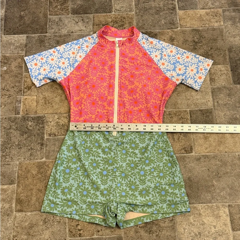 Lime Ricki Retro Rash Guard - NWOT ✨ - Picture 6 of 11